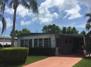 14 Santa Cruz Way, Port Saint Lucie, FL 34952