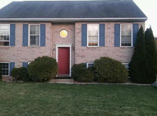 69 Amanda Dr, Smithsburg, MD
