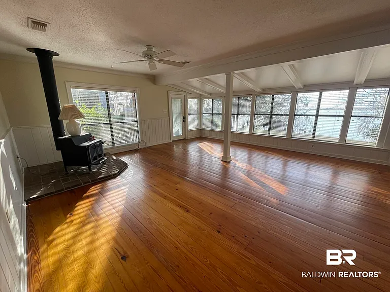 6621 Purvis Rd — Photo 5