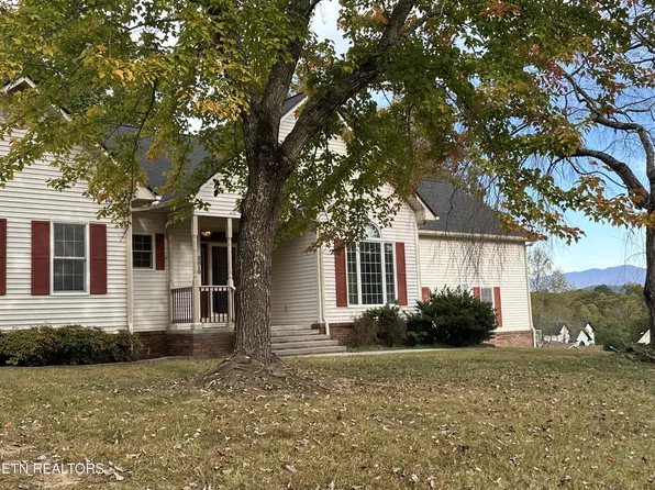 2819 Saint Charles Pl, Pigeon Forge, TN 37863