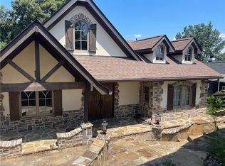2115 Kemp Dr, Cumming, GA 30041