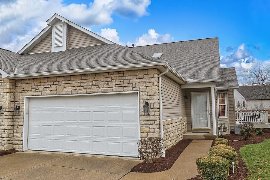 1st image of 14 Coventry Ct W