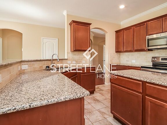 5th image of 235 Oxford Dr