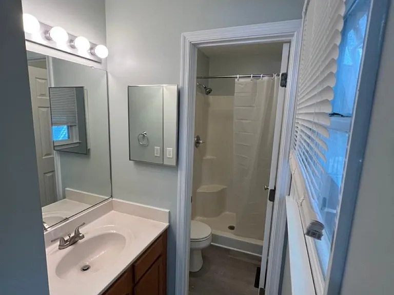 6215 Forest Grove Dr — Photo 8