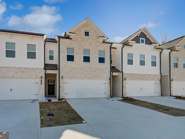 8110 Tiger Way, Riverdale, GA 30296