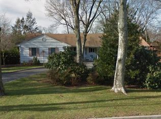 173 Little Neck Rd, Centerport, NY 11721