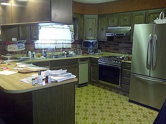 3rd image of 120 Ashley Ave