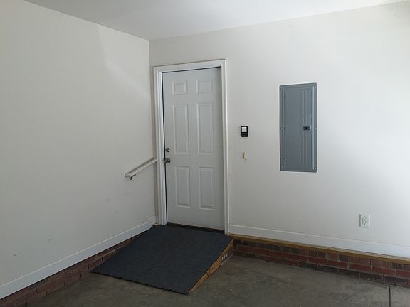 Garage, Inside Entrance