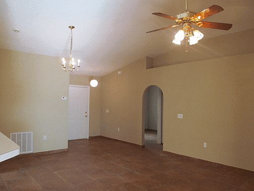 3rd image of 3911 Stonefield Dr