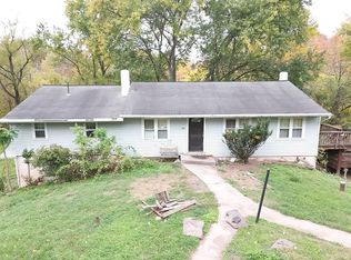 110 E Old State Rd, Sellersville, PA 18960