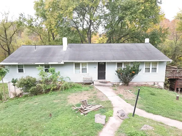 110 E Old State Rd, Sellersville, PA 18960