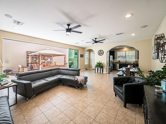 4th image of 1056 S Annie Ln
