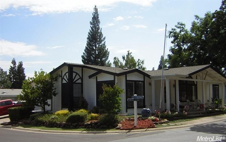 1st image of 6939 New Creek Ln #2610