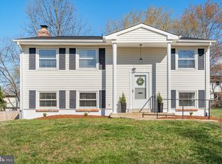 4204 Harvest Ct, Woodbridge, VA 22193