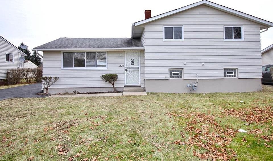 1st image of 6727 Balsam Dr