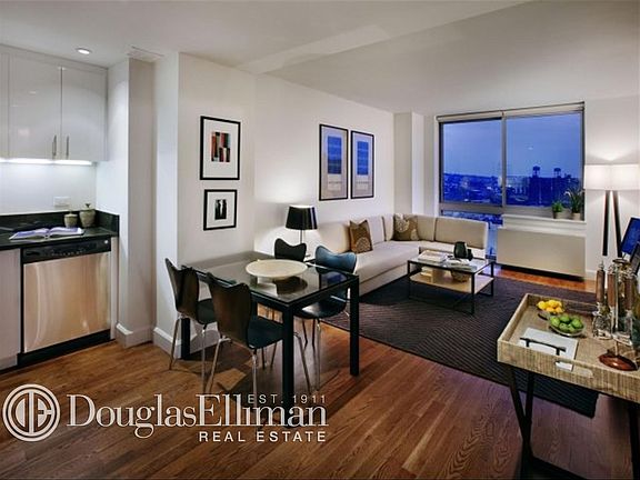 2nd image of 200 Schermerhorn St APT 611