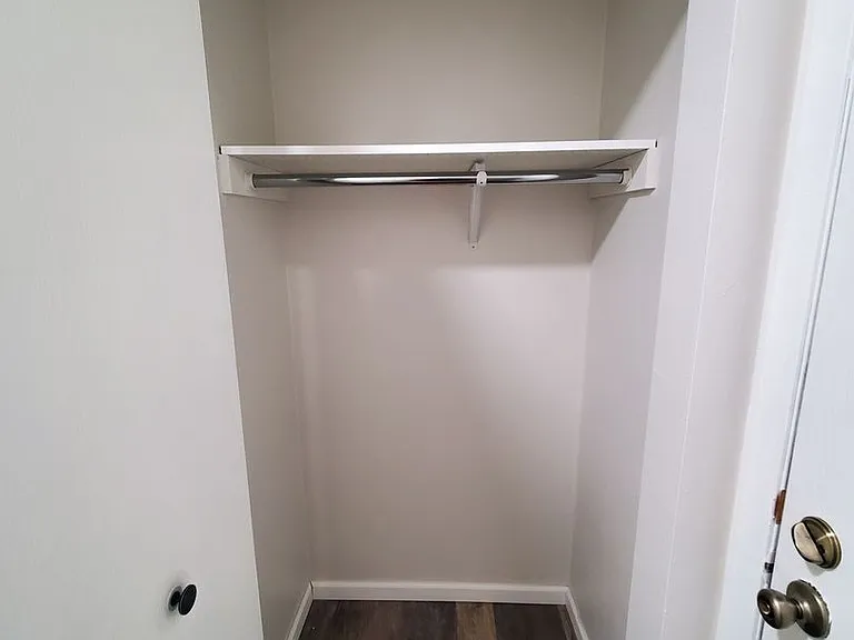 Orchard Village Apartments — Photo 17