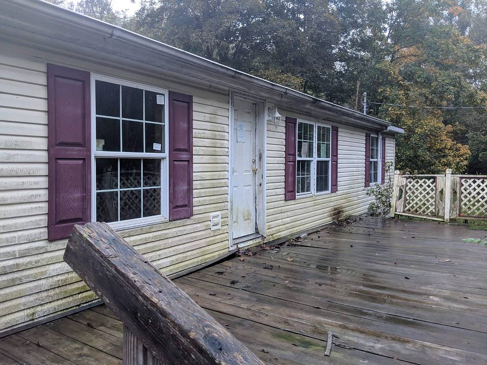 2nd image of 64811 Nelan Rd