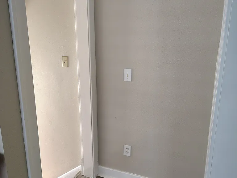 4342 Willys Pkwy — Photo 19
