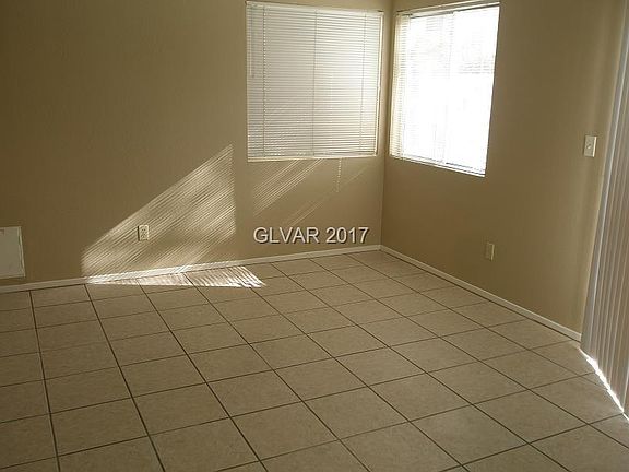 3rd image of 8013 James Grayson Dr