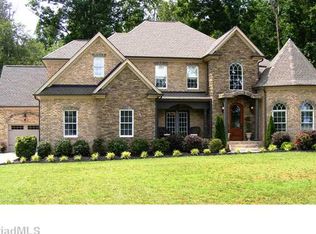 4405 Stafford Glen Ct, Oak Ridge, NC 27310