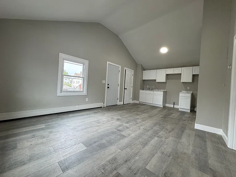 74 Fillmore St #2B — Photo 8