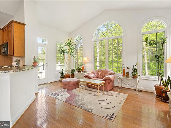 4th image of 11150 Innsbrook Ct