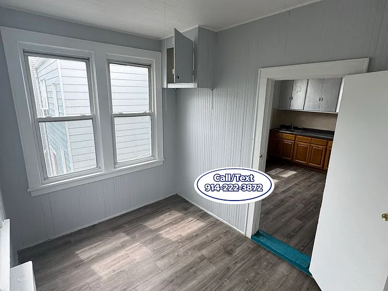 52 William St #3 — Photo 4