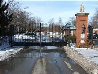 3rd image of 7411 Lions Head Dr