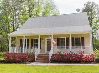 217 Terra Alta Dr, Aylett, VA 23009