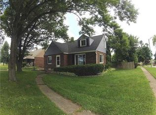 944 Cleveland Dr, Cheektowaga, NY 14225