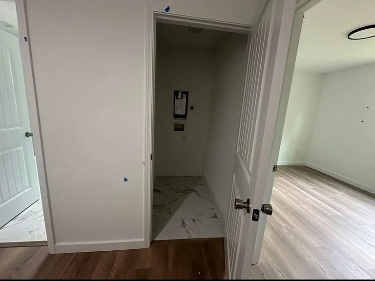 401 Morgan St #B — Photo 15