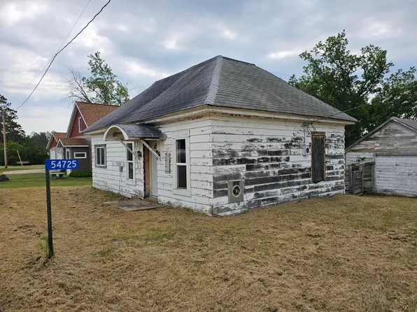 54725 W Main St, Osage, MN 56570