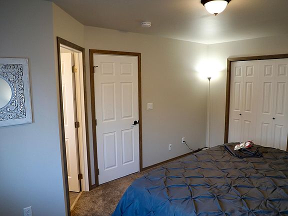 3rd image of 1071 N Alvin Ct Unit A