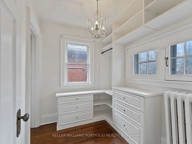 145 Glengrove Ave W — Photo 29
