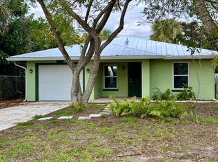 827 SE 6th St, Stuart, FL 34994