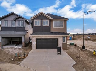 22335 85th Ave NW, Edmonton, AB T5T7E4