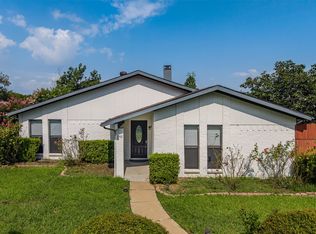 1742 Delaford Dr, Carrollton, TX 75007