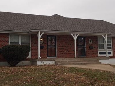 9904-06 E 76th Ter, Kansas City, MO, 64138