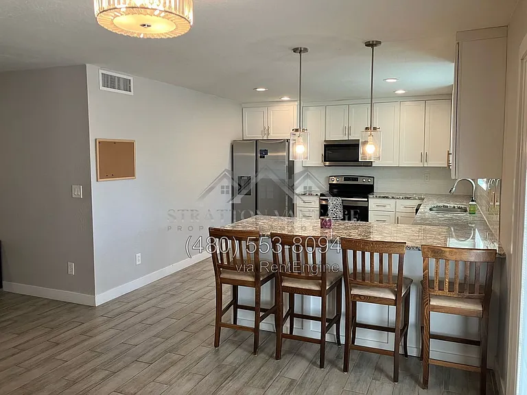 2732 E Michigan Ave — Photo 3