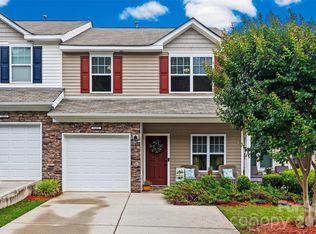 1435 Harpers Inlet Dr, Clover, SC 29710