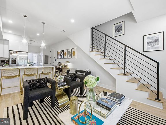 4th image of 1645 W Virginia Ave NE #3