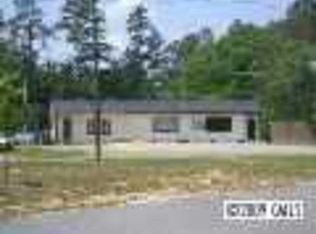 406 Hampton Rd, Lancaster, SC 29720