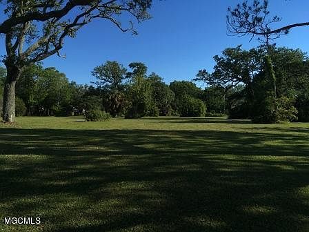 2nd image of 1717 Beach Blvd