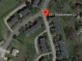 201 Shadowlawn Cir, Pittsburgh, PA 15236