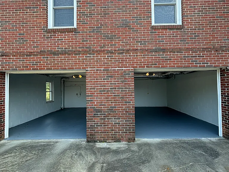 300 Asbury Dr — Photo 16
