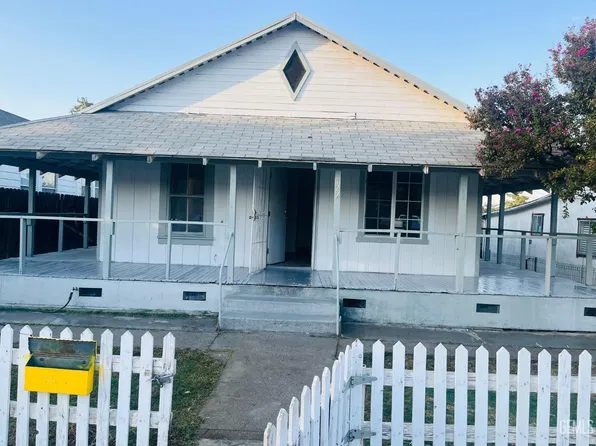 122 Lucard St, Taft, CA 93268