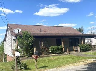1701 15th Ave, Parkersburg, WV 26101