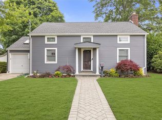 14 Alicia Ct, Hempstead, NY 11550