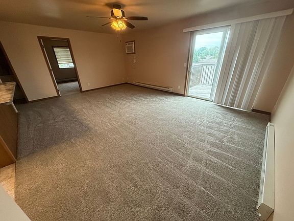 4th image of 1509 1st Ave NE #203